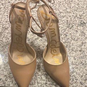 Sam Edelman Nude/Tan Pointed-Toe Ankle-Strap Heels